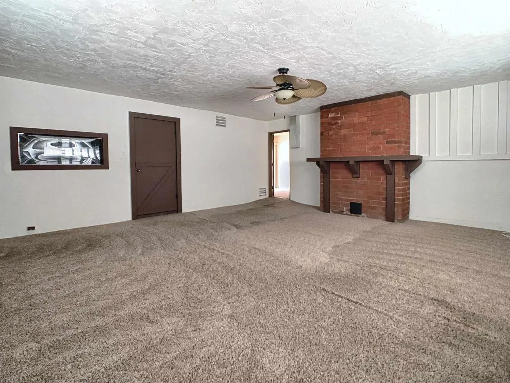 https://cdn.realtyfeed.com/cdn/127/306626385/4015f2f608c81752dd887f1ad209e9a7.webp