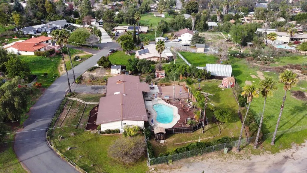 https://cdn.realtyfeed.com/cdn/127/306626385/fa2046e60d6c5ba17eaf792a2021e14c.webp