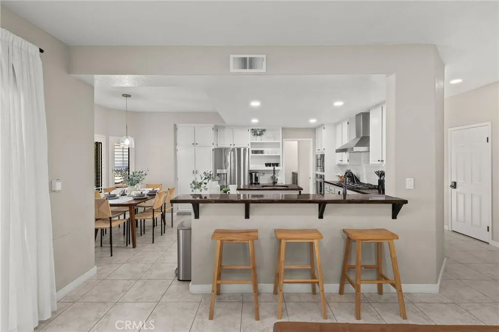 https://cdn.realtyfeed.com/cdn/127/306626387/d23916011c9ac718cfd837b1a0e1047c.webp