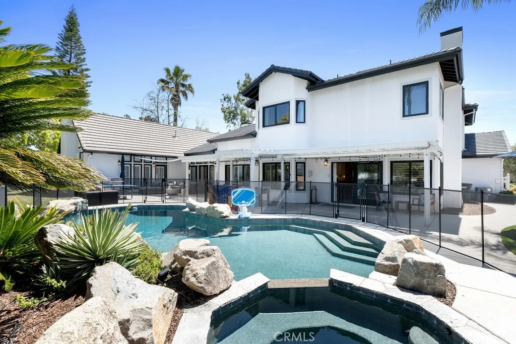 https://cdn.realtyfeed.com/cdn/127/306626387/fef981e503466e412db0222ce1af21ff.webp