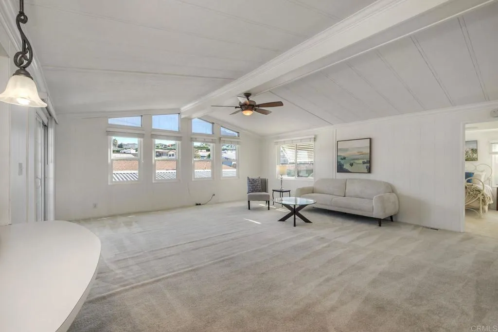 https://cdn.realtyfeed.com/cdn/127/306626428/960c250f2515710f1251b312f6fa1d5b.webp
