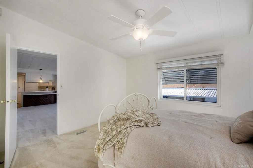 https://cdn.realtyfeed.com/cdn/127/306626428/e5744baf453ed225a0025a159d3075b7.webp