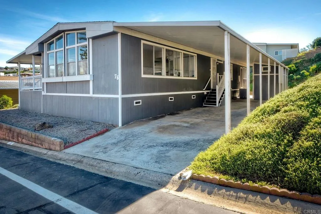 https://cdn.realtyfeed.com/cdn/127/306626428/f3c4ad8f836552a58e74bcceb145c622.webp