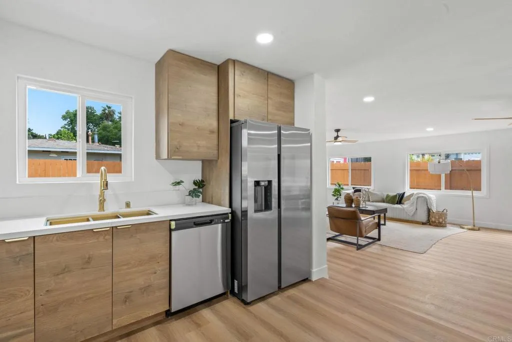 https://cdn.realtyfeed.com/cdn/127/306626451/2362ae5a747f75035e336b46b58b6aa8.webp