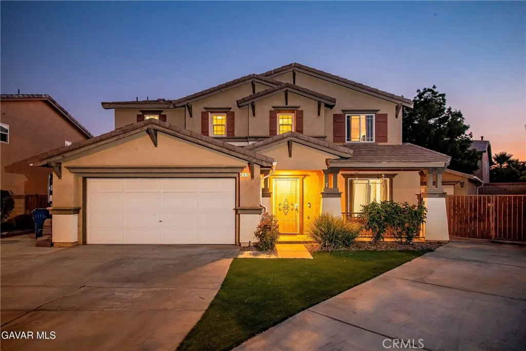 Lancaster, CA 93535