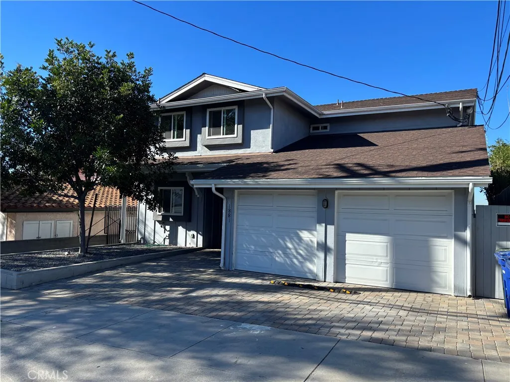 1881 Molino, Signal Hill, CA 90755