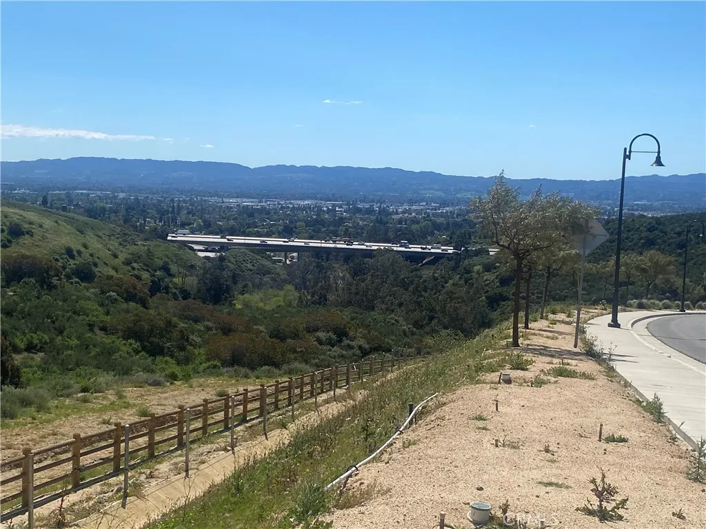 4 Coya Trail, Chatsworth, CA 91311 - Photo 2 of 5, Chatsworth, CA