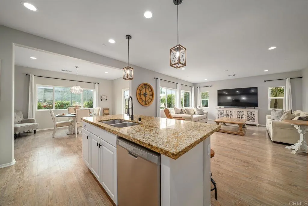 https://cdn.realtyfeed.com/cdn/127/306626571/76063cf7c9b419a1c20dd4c25f9697c9.webp