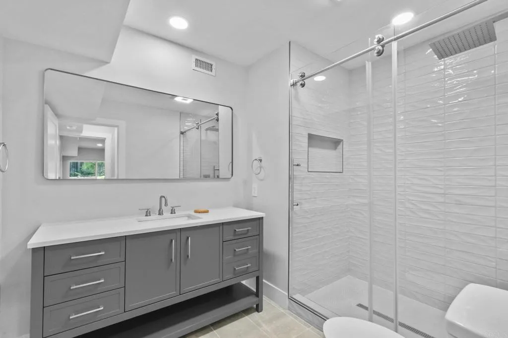 https://cdn.realtyfeed.com/cdn/127/306626592/2812c64526a09022a60808941e62a742.webp