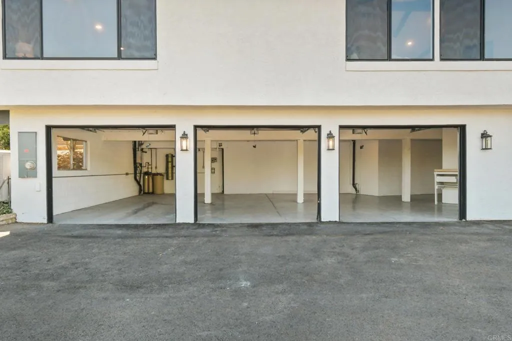 https://cdn.realtyfeed.com/cdn/127/306626592/35641ba4b7dbaf33297a0691660a4484.webp