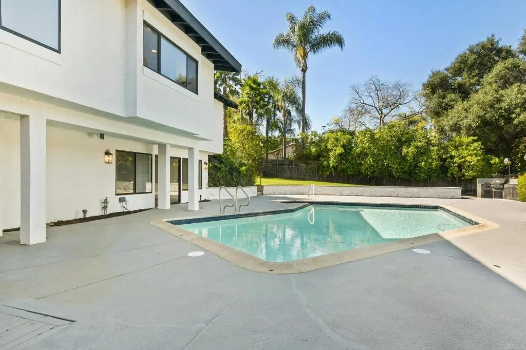 https://cdn.realtyfeed.com/cdn/127/306626592/725429619cca6ef8baea34efa140de7d.webp
