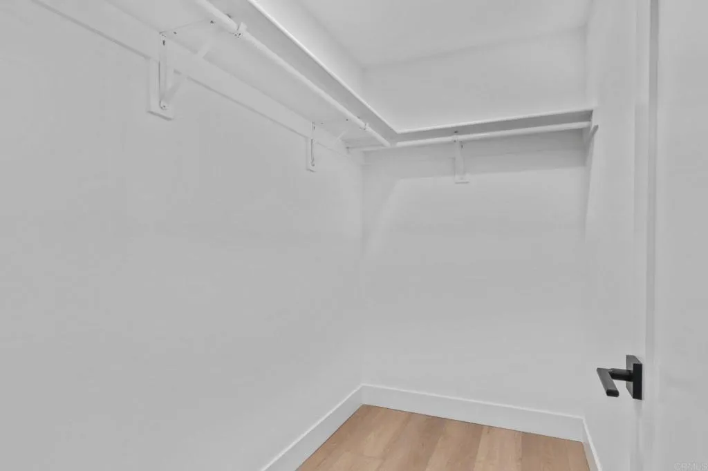 https://cdn.realtyfeed.com/cdn/127/306626592/7d572a928fce7d28baa3fc3b8dbca398.webp