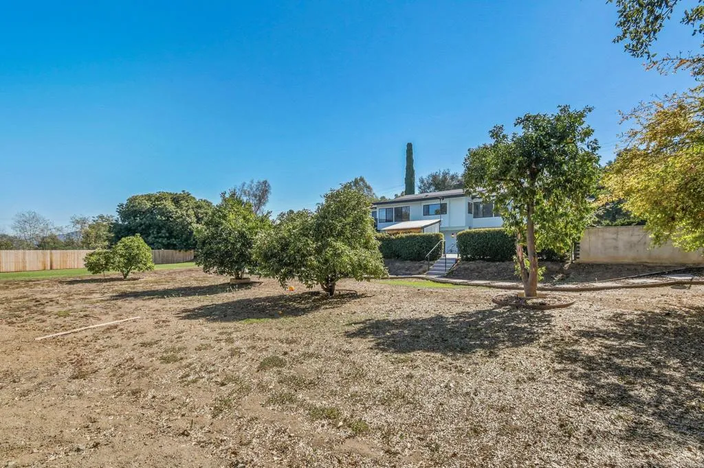 https://cdn.realtyfeed.com/cdn/127/306626592/c9d1b8f5e7da42ee39d27bb473b856de.webp
