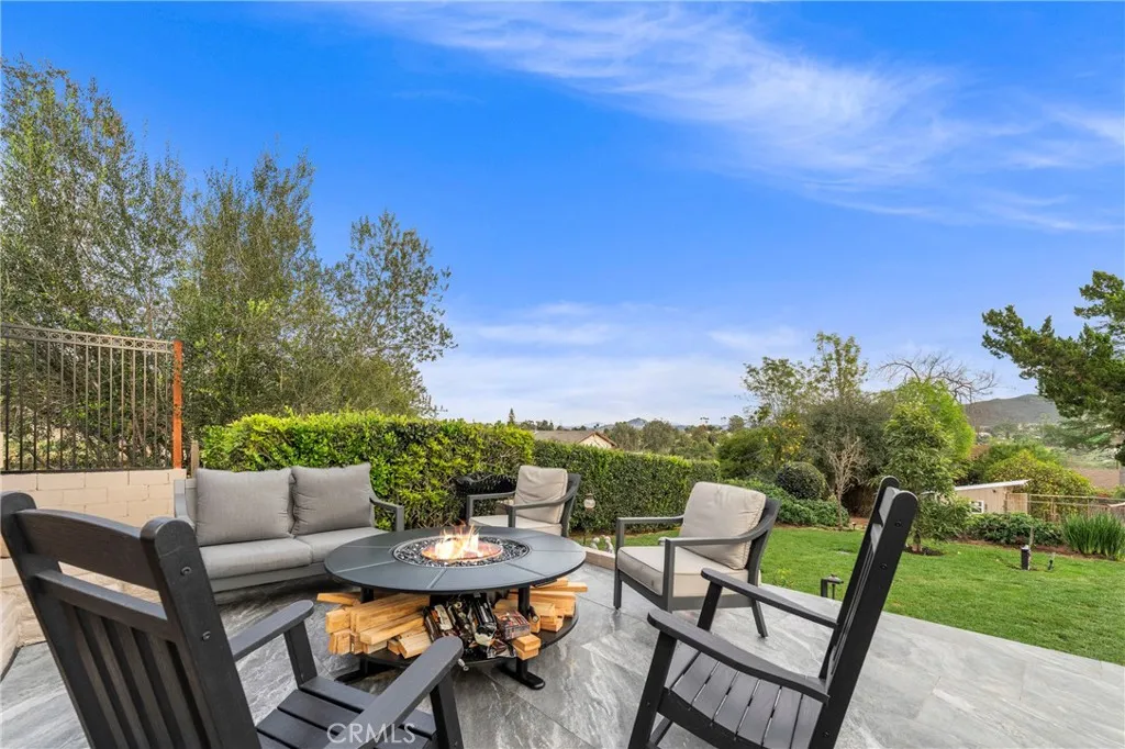 https://cdn.realtyfeed.com/cdn/127/306626593/b29a5c434f60a602b314b1714a271e69.webp