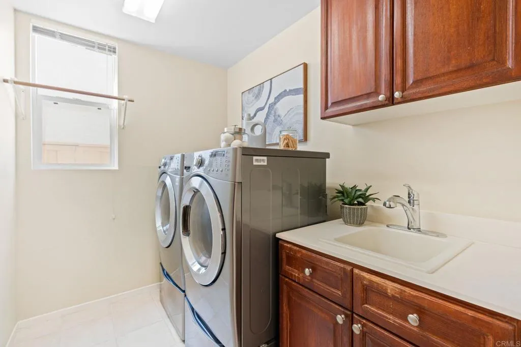 https://cdn.realtyfeed.com/cdn/127/306626594/58370d8cc1c8a6442831c1d1737d8d51.webp