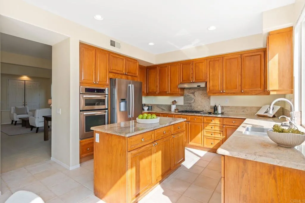 https://cdn.realtyfeed.com/cdn/127/306626594/5f1fd9d9a6f9ea881ef23e1a0b7b6584.webp
