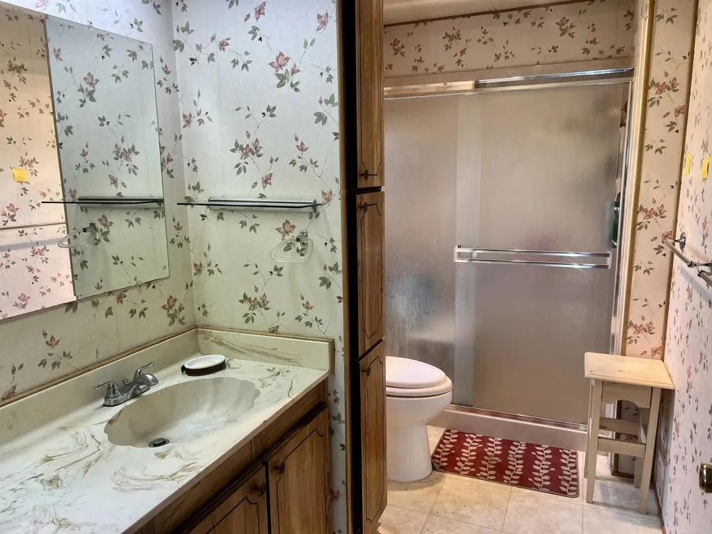 https://cdn.realtyfeed.com/cdn/127/306626599/1ce36d45174834a995785c607a5bb57b.webp