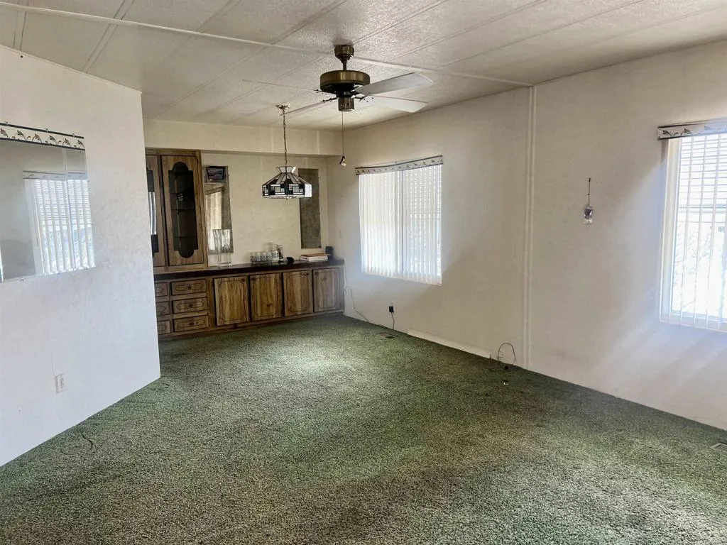 https://cdn.realtyfeed.com/cdn/127/306626599/2300e02cf40960763e58459f04e2032e.webp