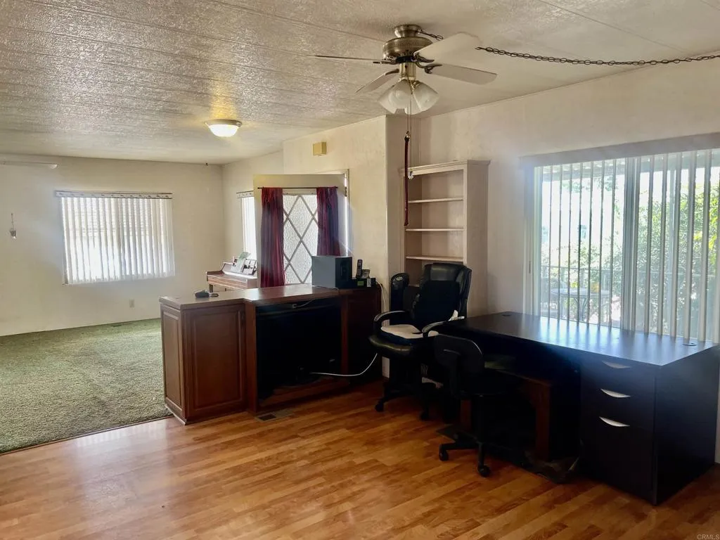 https://cdn.realtyfeed.com/cdn/127/306626599/b5c85a025ded49925d0b98016ad21f00.webp