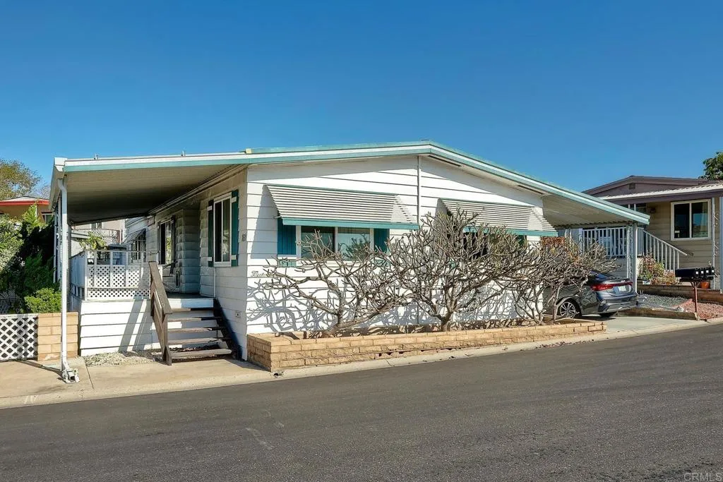 https://cdn.realtyfeed.com/cdn/127/306626599/d9b38ed5b9ba6dd146d984f44a929436.webp