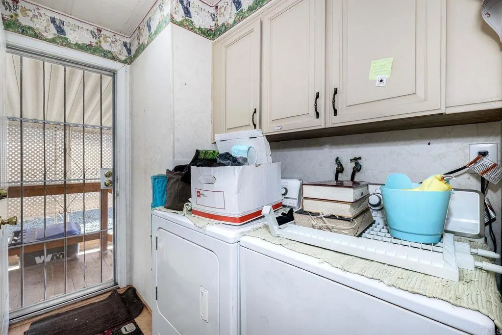 https://cdn.realtyfeed.com/cdn/127/306626599/ec91cb5ad798adc768b87c773a28293a.webp
