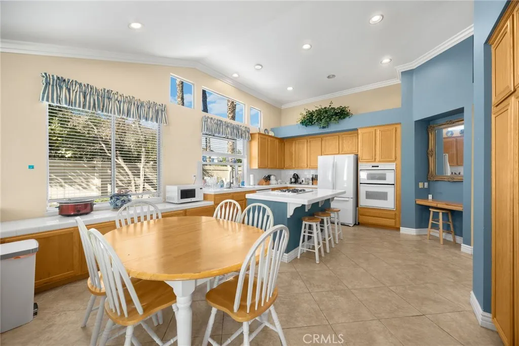 https://cdn.realtyfeed.com/cdn/127/306626613/558c947e33bb67c140168ee21a8c3aa8.webp