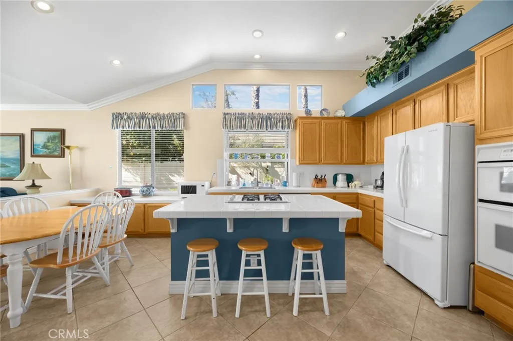https://cdn.realtyfeed.com/cdn/127/306626613/5b3c34d6875d00c6fe38de75a5219d65.webp