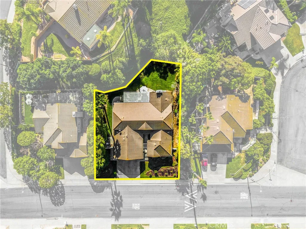 https://cdn.realtyfeed.com/cdn/127/306626613/86188e4974c629a6d63d3714d5582d5d.webp