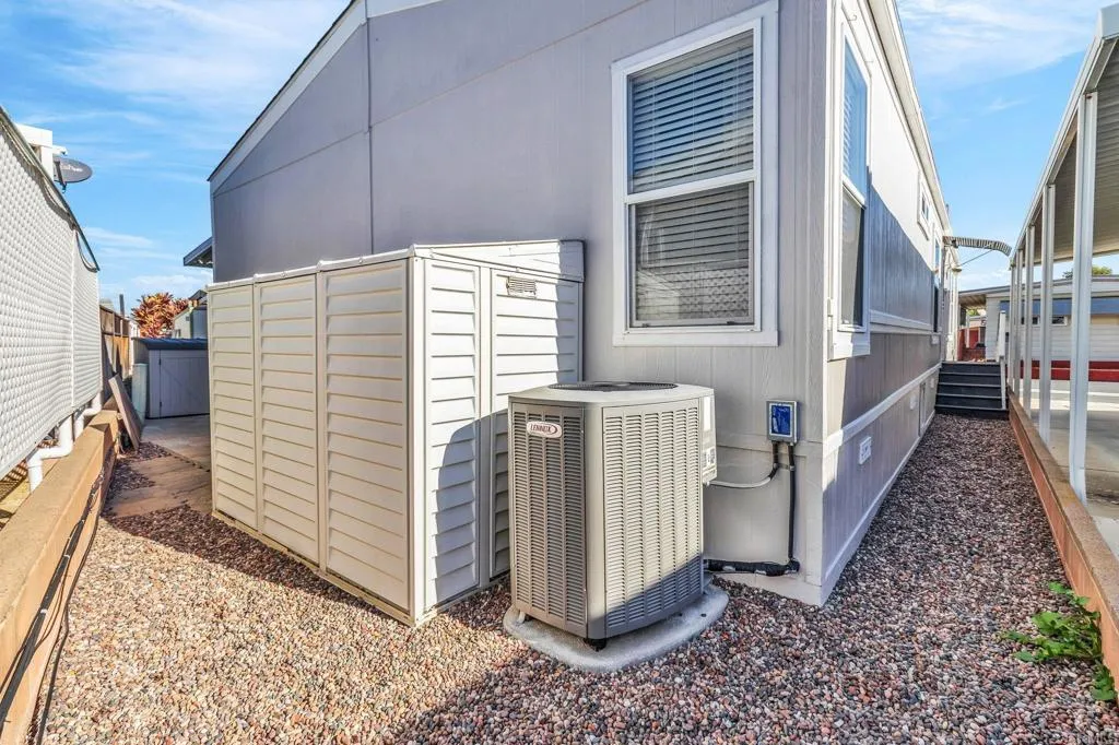 https://cdn.realtyfeed.com/cdn/127/306626654/65a630943d0d8174f20bea616076081e.webp