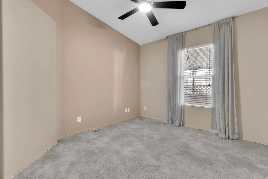 https://cdn.realtyfeed.com/cdn/127/306626654/931e0749014d7b52f5dc41174fe63177.webp
