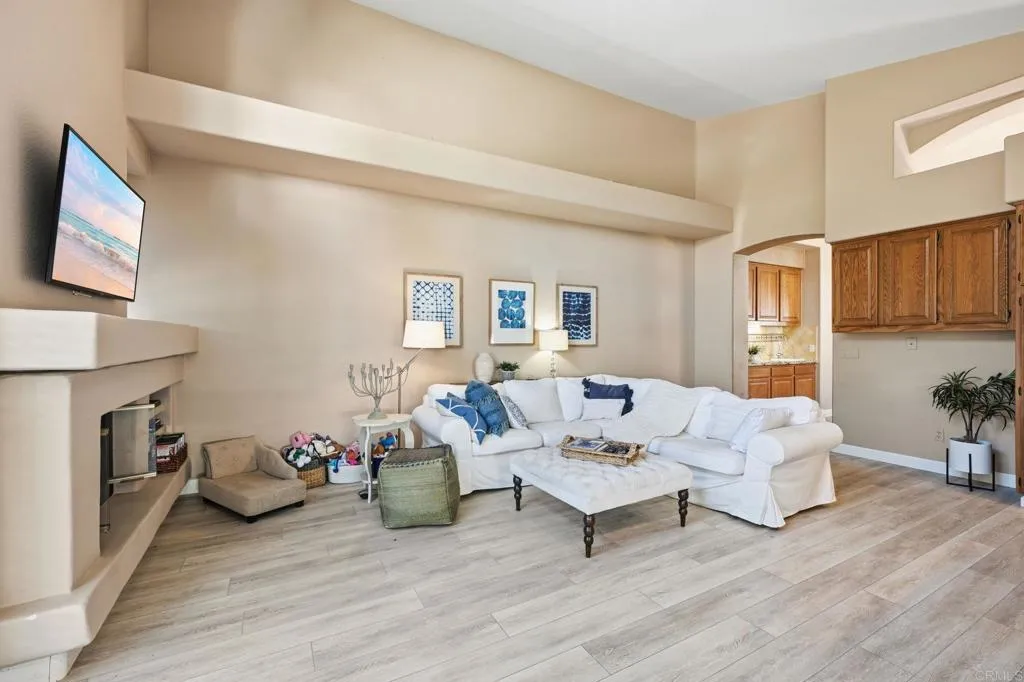 https://cdn.realtyfeed.com/cdn/127/306626687/5b213807806586bc6b635fa419d00866.webp