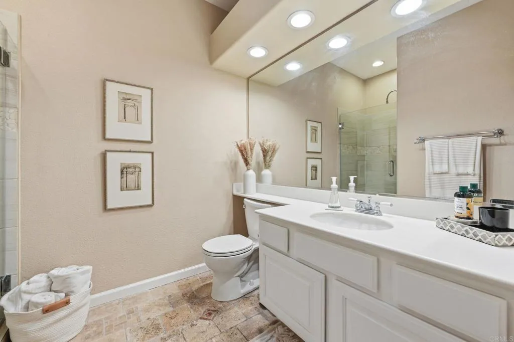 https://cdn.realtyfeed.com/cdn/127/306626687/717ed2c80acf0cf77917979b492b705c.webp