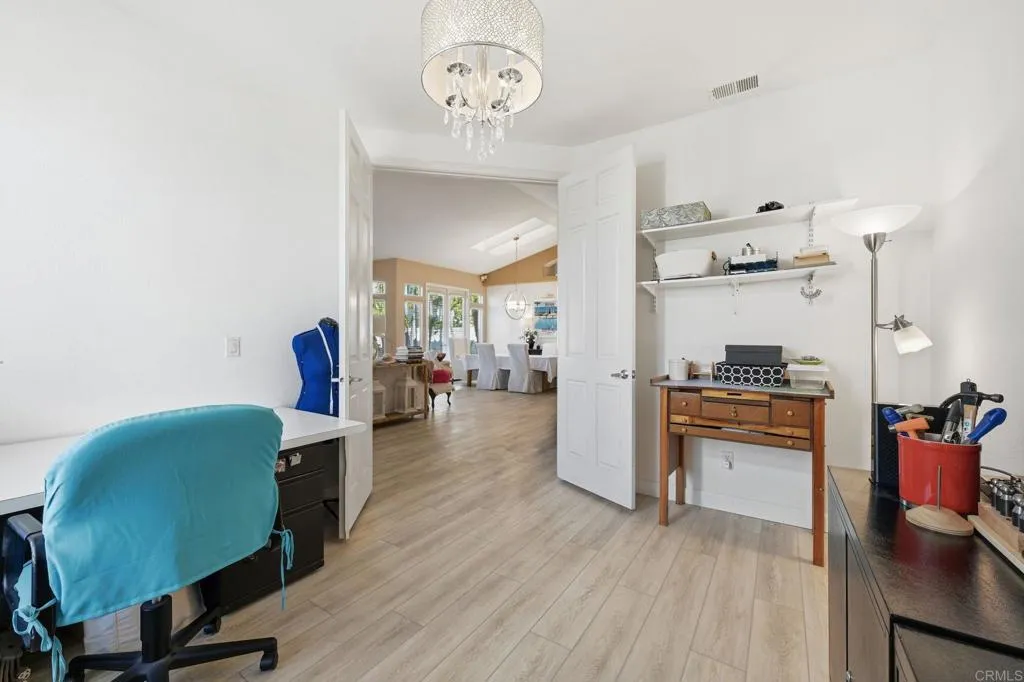 https://cdn.realtyfeed.com/cdn/127/306626687/aabe697087630913556a25514aea4cb7.webp