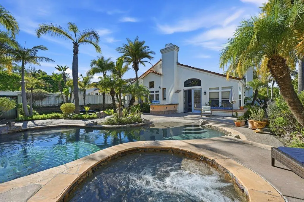 https://cdn.realtyfeed.com/cdn/127/306626687/bdce72c065ddc5277a7f52668464e71e.webp