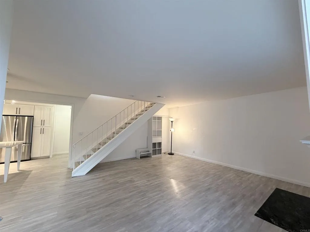 https://cdn.realtyfeed.com/cdn/127/306626712/9fda4b5dbd980f47cc95fd06151e9900.webp