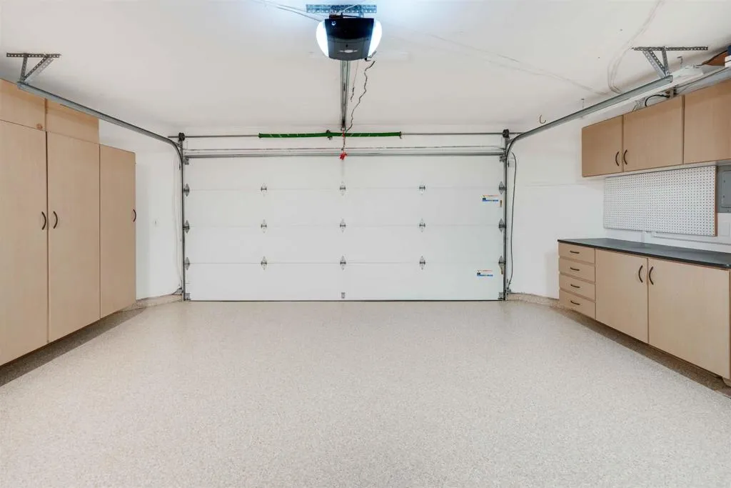 https://cdn.realtyfeed.com/cdn/127/306626729/92be64eed98e3e941df9ac2309007853.webp