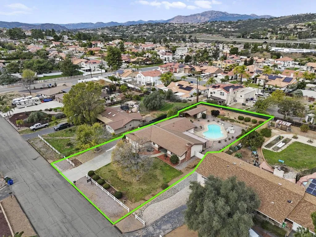 https://cdn.realtyfeed.com/cdn/127/306626730/17760b8b70d9bd21e2774ae48b9e10f2.webp