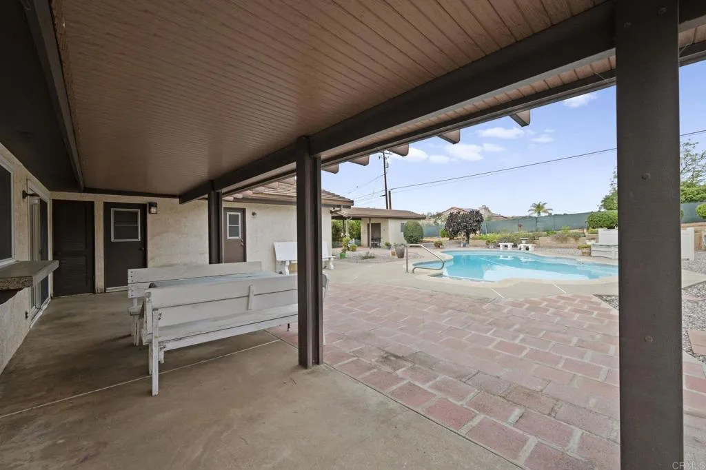 https://cdn.realtyfeed.com/cdn/127/306626730/37a726be18106cb8d0423945d4ce9b13.webp