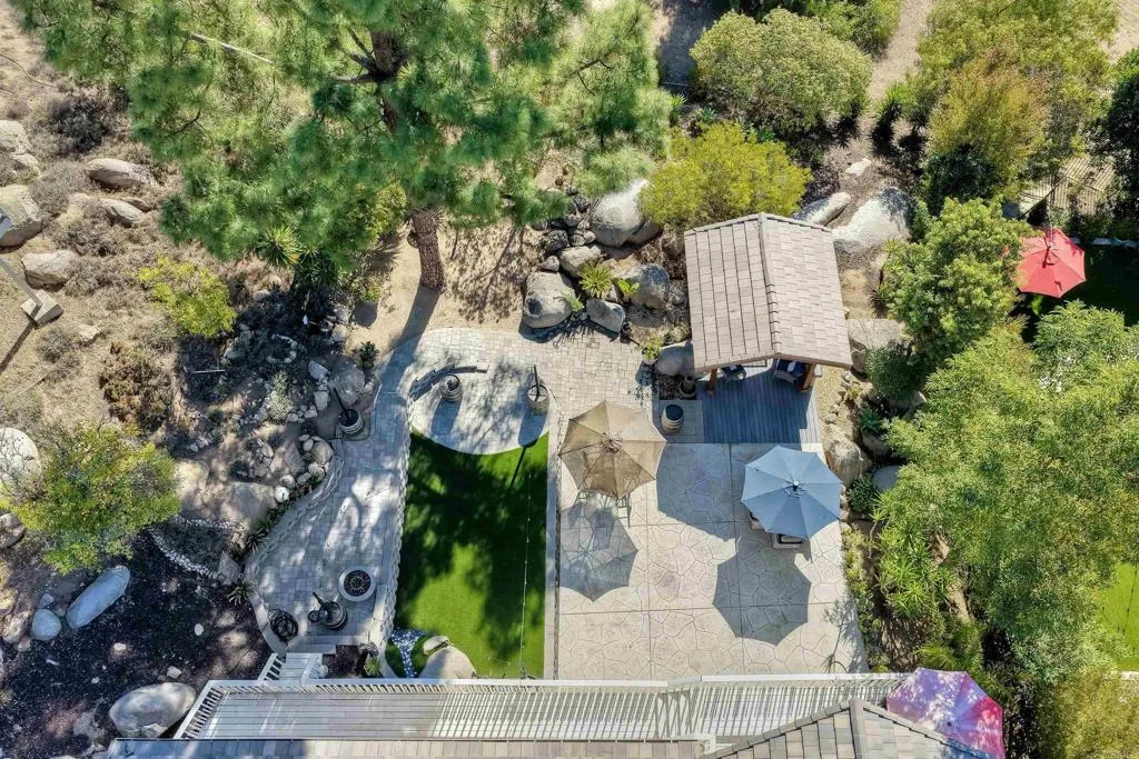 https://cdn.realtyfeed.com/cdn/127/306626731/3df8246904b220b0d224ff738b7cf2a7.webp