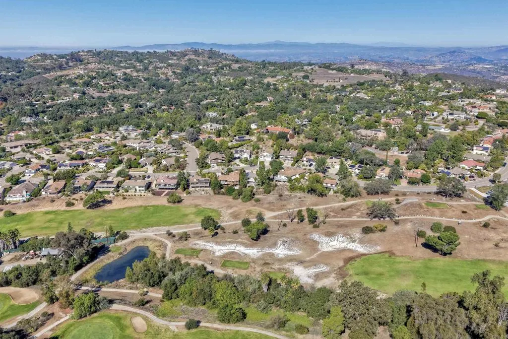 https://cdn.realtyfeed.com/cdn/127/306626731/c94125909383ca46570af5b43836947f.webp
