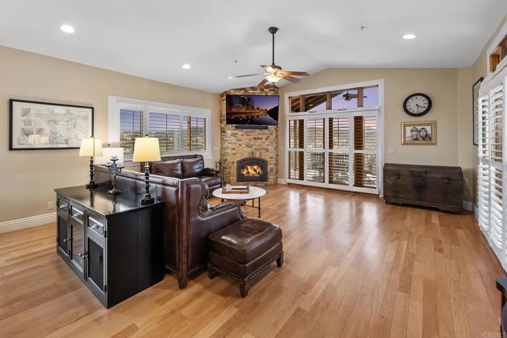 https://cdn.realtyfeed.com/cdn/127/306626733/11a7a61f36b89873a0de7e4fa5d46f66.webp