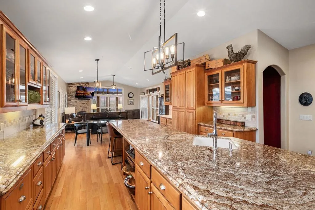 https://cdn.realtyfeed.com/cdn/127/306626733/1777cccf76fb057d16013a238118e29b.webp
