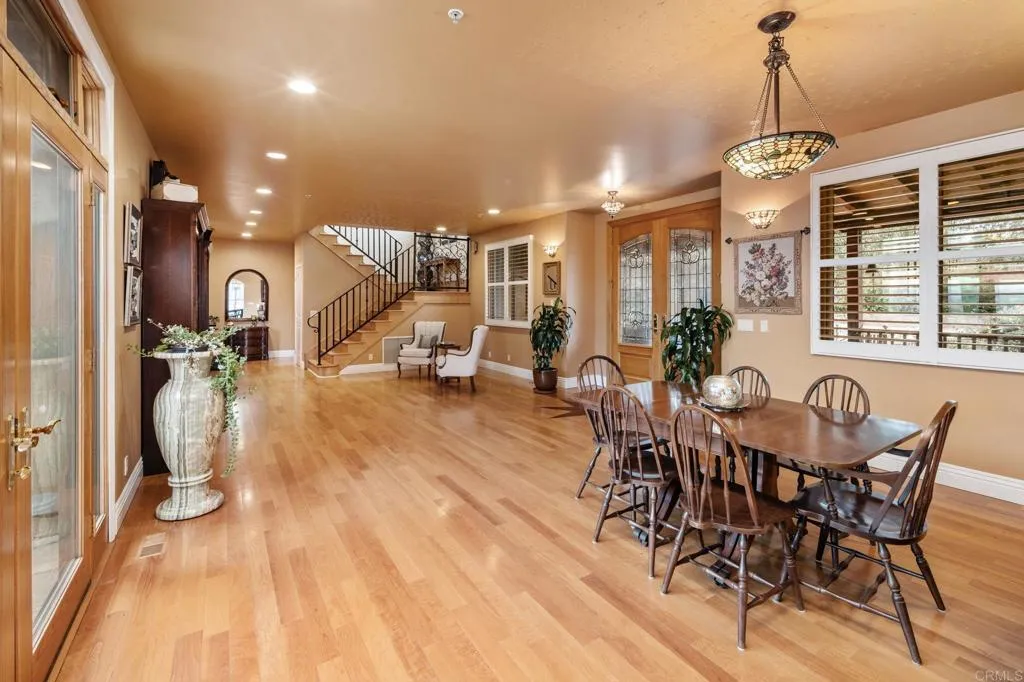 https://cdn.realtyfeed.com/cdn/127/306626733/50cbb0839723b2688074d4b12973e635.webp