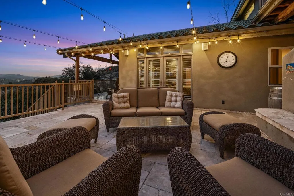 https://cdn.realtyfeed.com/cdn/127/306626733/c57309b5b36b20be757a1329d9ff22f7.webp