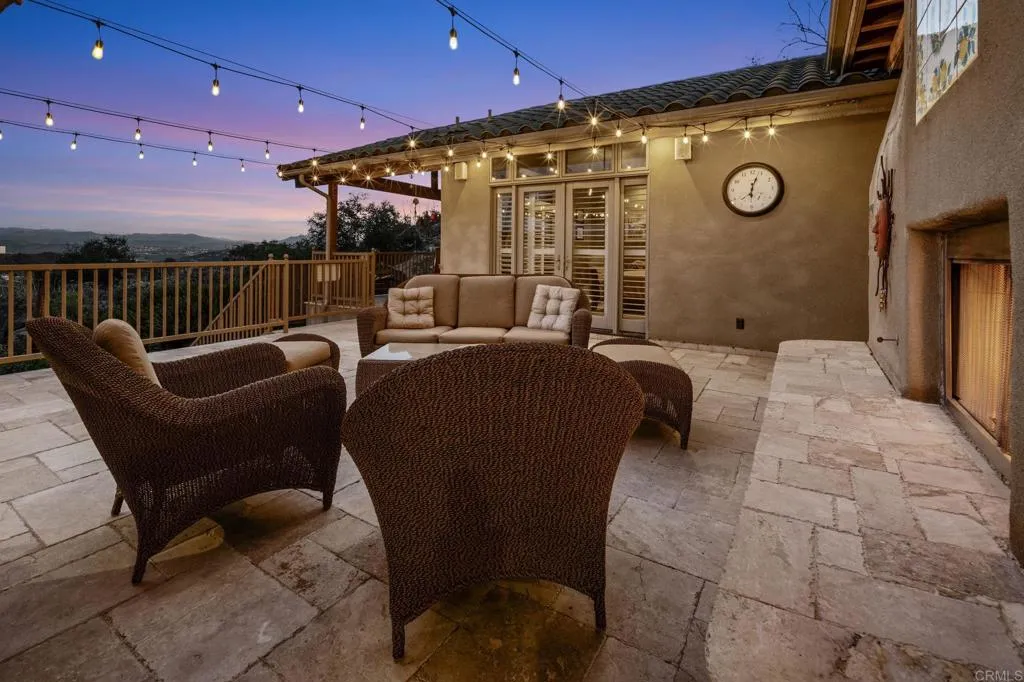 https://cdn.realtyfeed.com/cdn/127/306626733/f6a98f36431e5185a9031bd0050a853e.webp