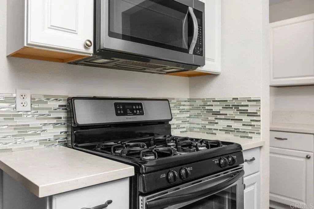 Photo #16: NDP2600745 Listing: Photo #16