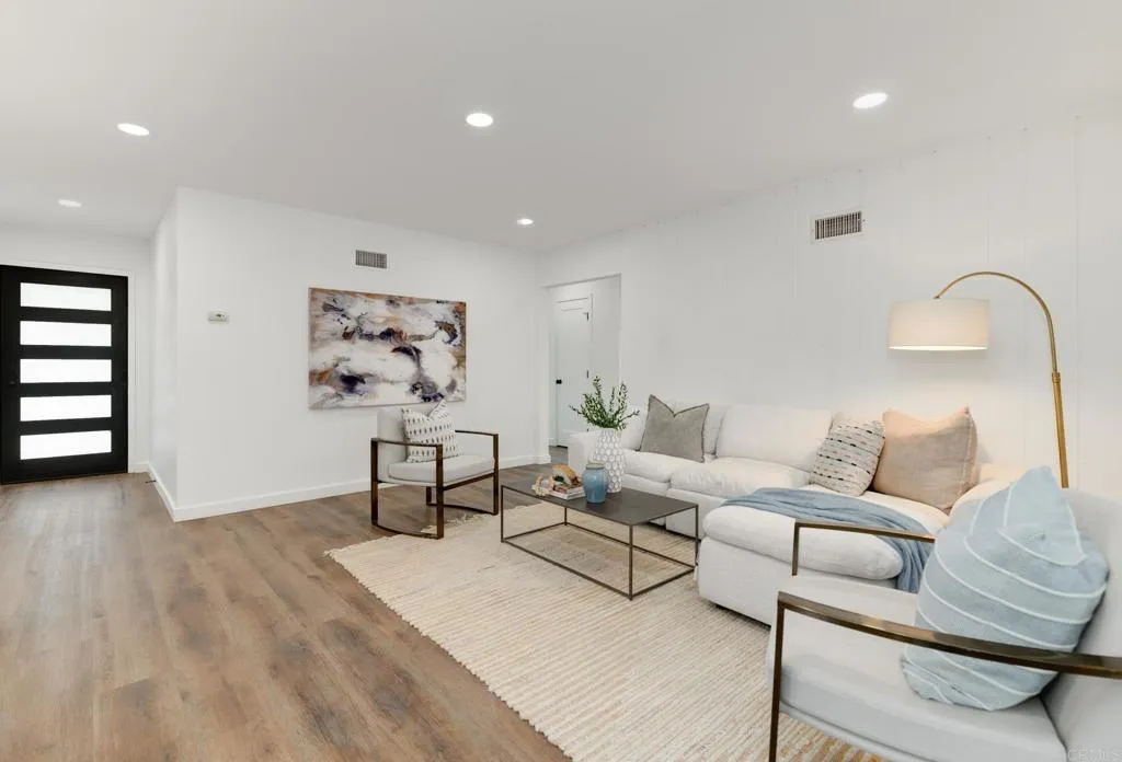 https://cdn.realtyfeed.com/cdn/127/306626751/0a475783eed7a283527b82ae0e37b5a6.webp
