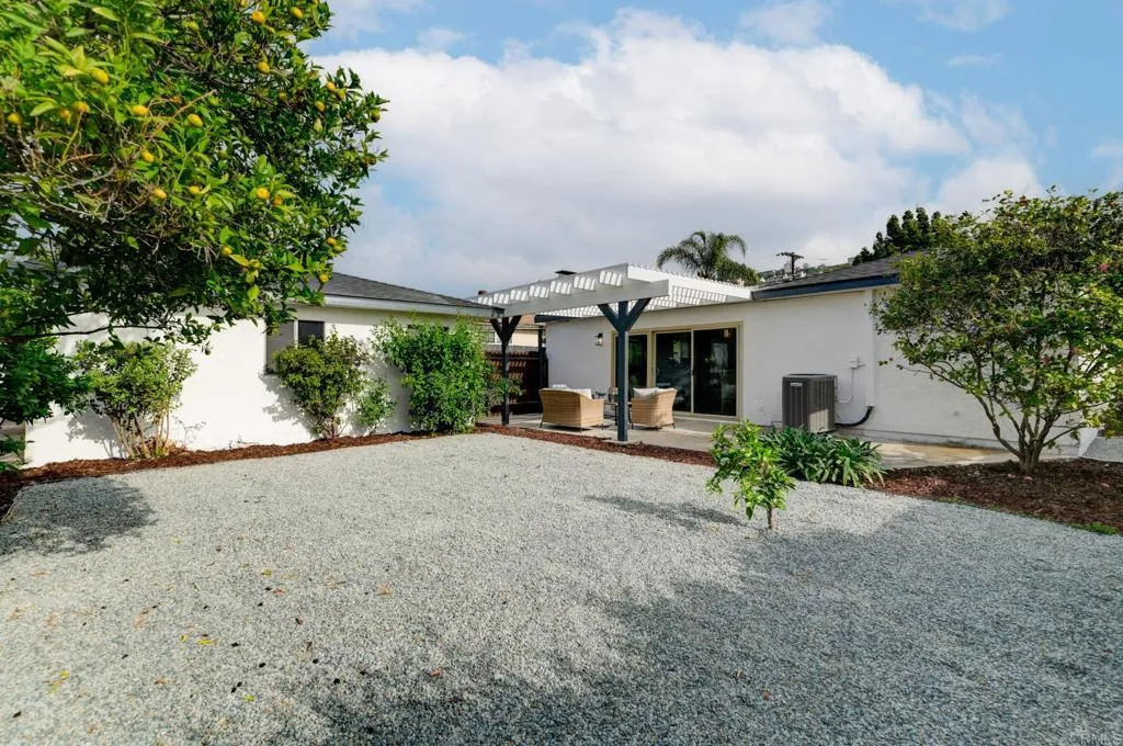 https://cdn.realtyfeed.com/cdn/127/306626751/c950919b262ad50272a446f73ff2782d.webp