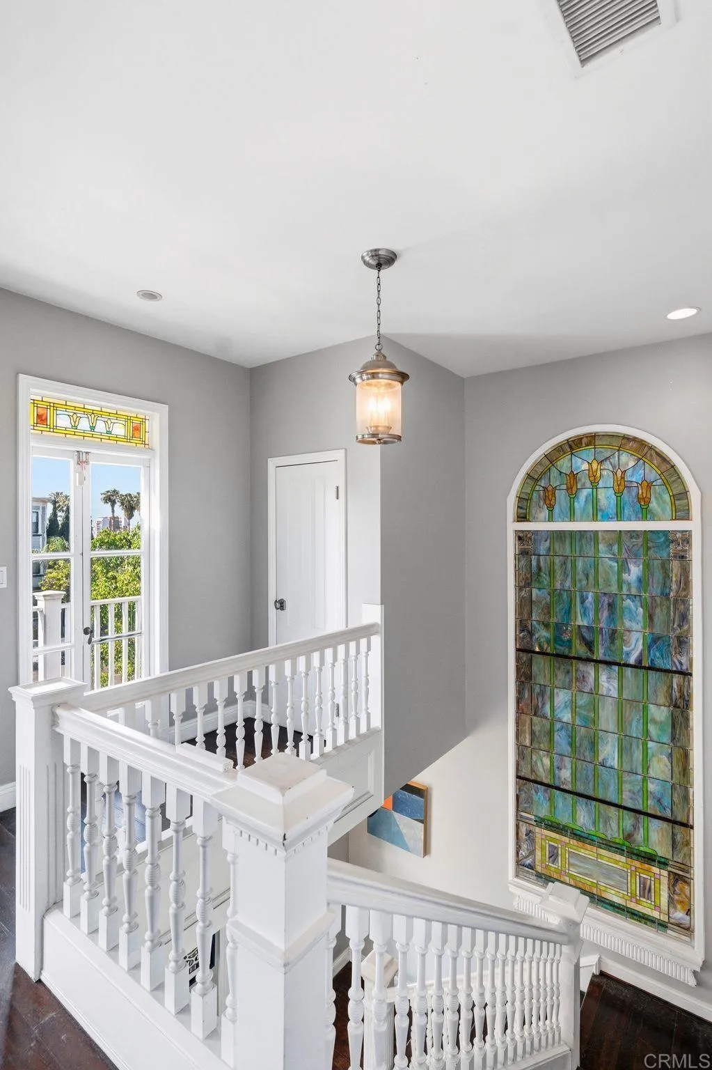 https://cdn.realtyfeed.com/cdn/127/306626823/a097cd51fd1bac59120ef05410ebd836.webp