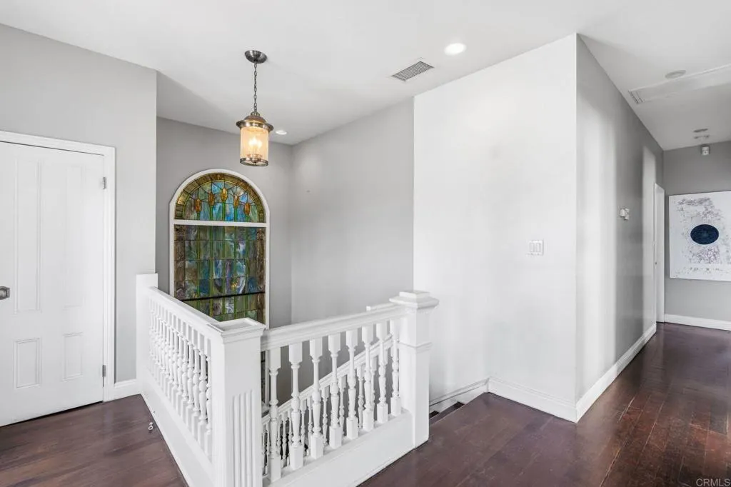 https://cdn.realtyfeed.com/cdn/127/306626823/ad56f39c965a9fd74e73bf4646bbf545.webp